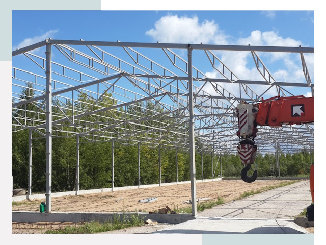 Строительство конюшен в Выборг от 613 руб. под ключ