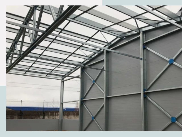Каркасные ангары от СтальСтрой-Вбр по цене от 613 руб.
