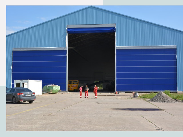 Ангарные ворота в Выборг от СтальСтрой-Вбр по цене 613 руб.