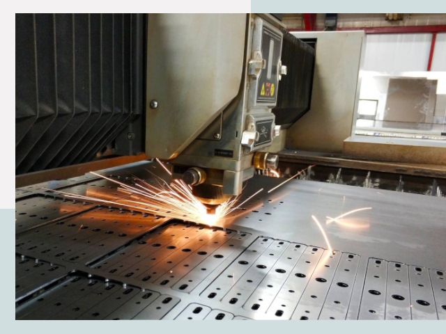 Лазерная резка металла в Выборге от 613 руб.