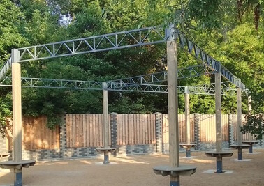 Терраса из металлоконструкций под ключ, проектирование, изготовление и монтаж от СтальСтрой-Вбр